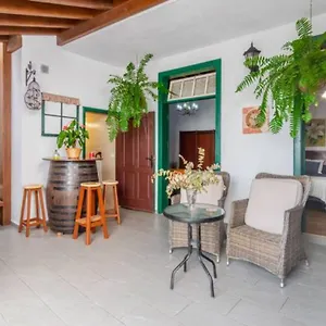 https://casa-abuela-arico-el-nuevo.in-canary-islands.com